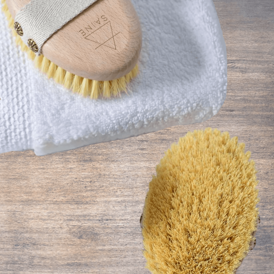 Unwrapped dry body brush