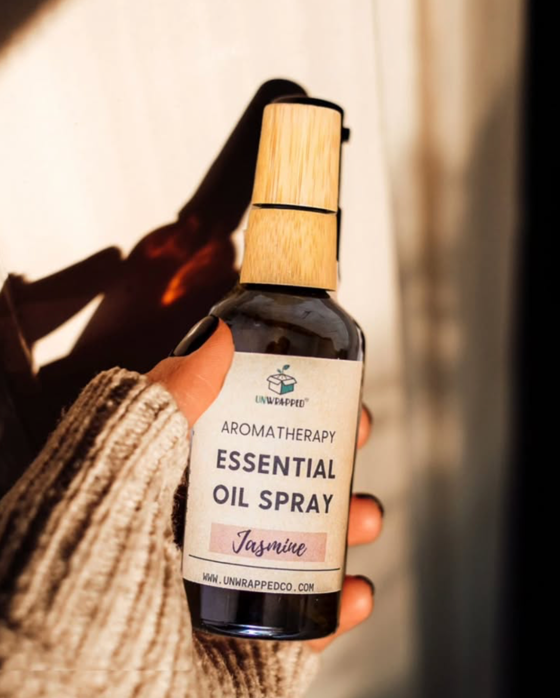 Unwrapped essential oil spray